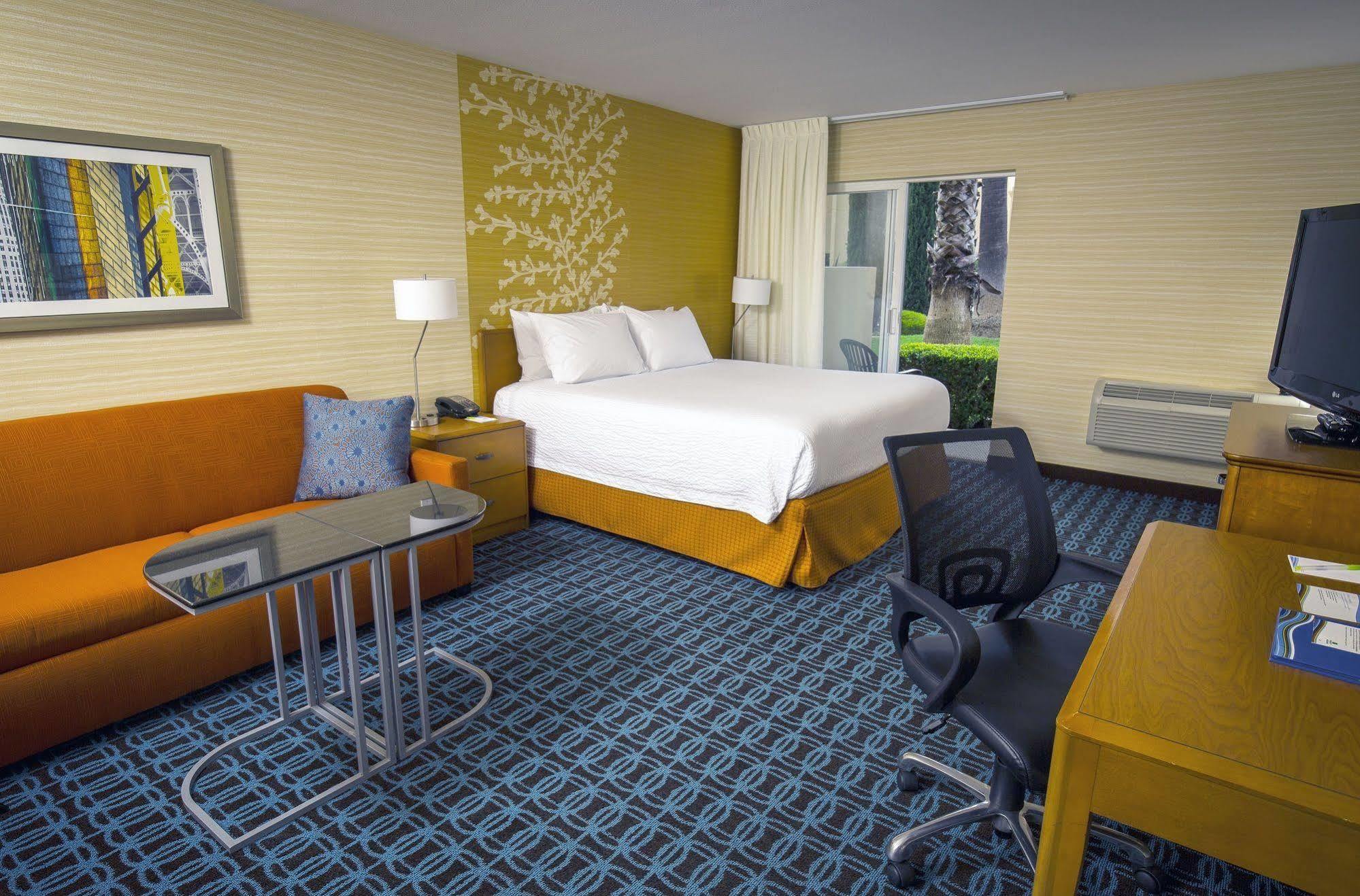 Fairfield Inn And Suites By Marriott San Jose Airport Zewnętrze zdjęcie